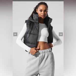 Alo Yoga Gold Rush Puffer Vest XS